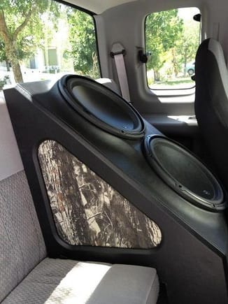 2 JL Audio 13.5&quot; w3's, with custom made box