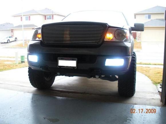 Parking lights w/ fogs on