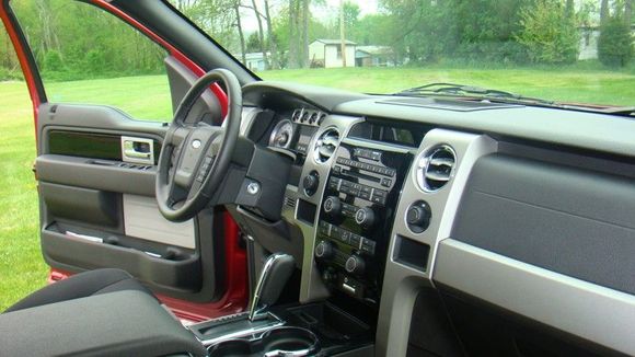 09 FX4 inside 4