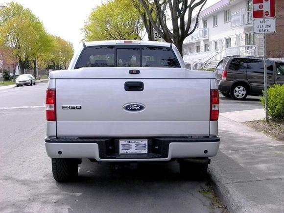 May 2009:

- LEER 700 tonneau cover added.