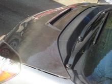 closeup of the vented cf hood (JDP)