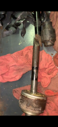 Snapped D/S shaft with approximate vibration dampener location