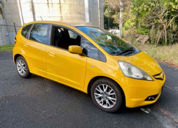 Just bought this little 2010 Vibe.  Pick it up soon!