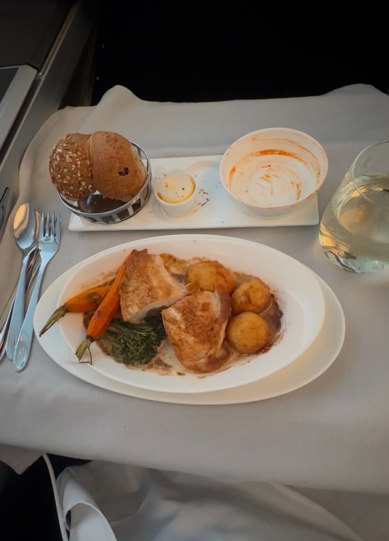 Tiny tiny potatoes. Again, someone has gone to an extraordinary effort to get potatoes that small on the plate. The potatoes a few posts above looks much more appropriate.