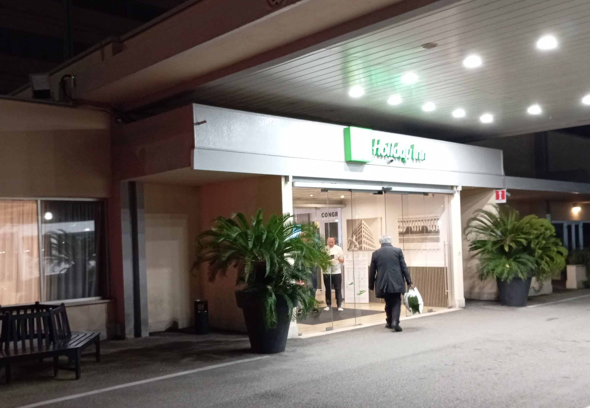 Entrance to the Holiday Inn Rome - Medici