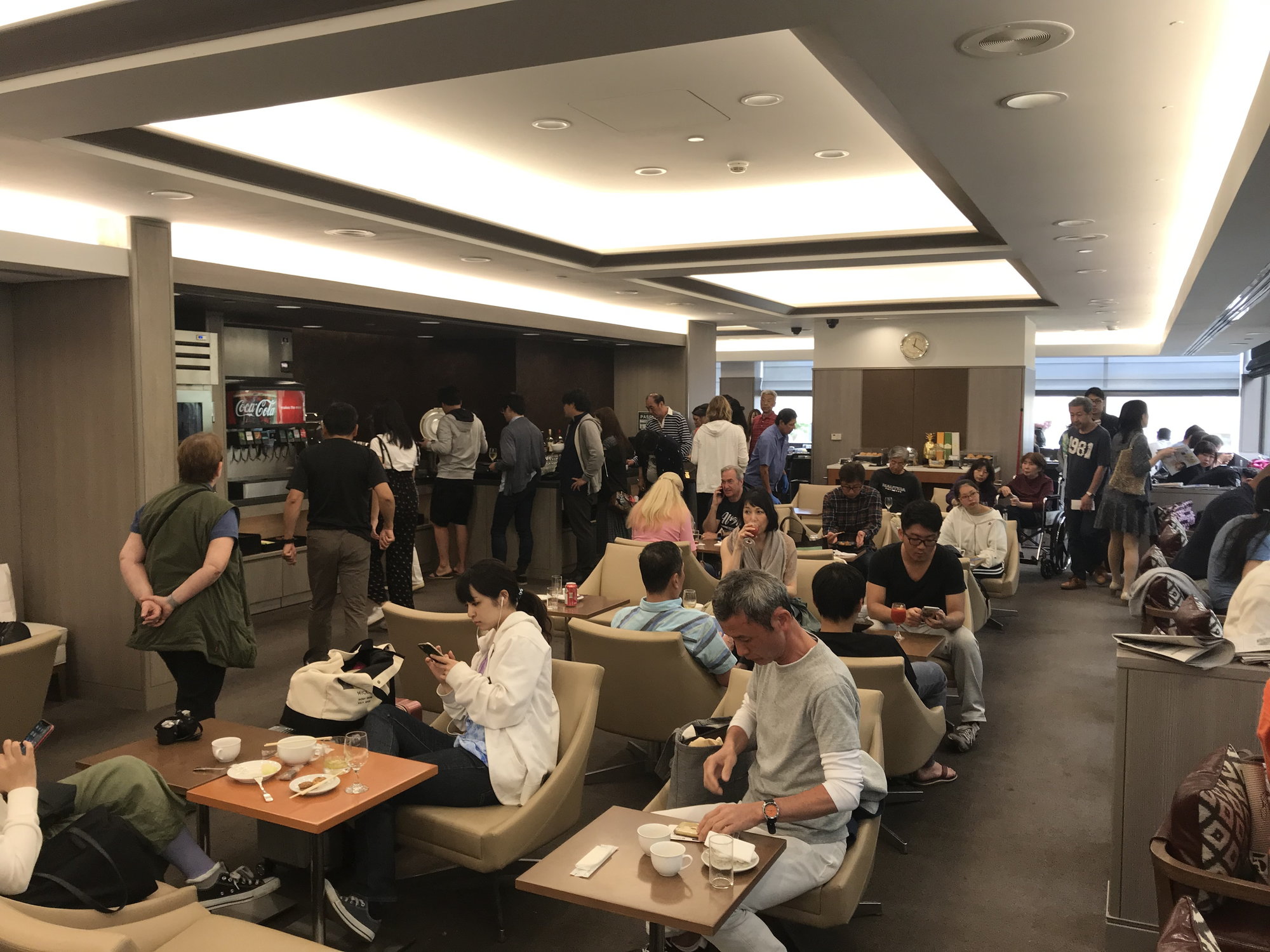 Honolulu Sakura/Admirals Lounge - FlyerTalk Forums