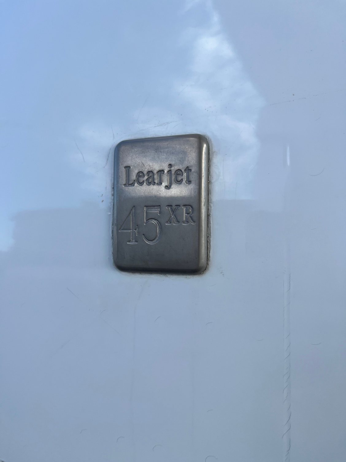 This is how we know its a Lear Jet <img src=