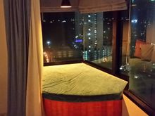 This nook is the single most awesome thing I have seen in a hotel room. Sitting here and watching the city is as addicting as watching fire while camping.