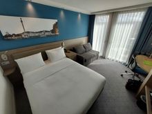 Standard Room / Hampton by Hilton Stuttgart City Centre