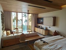 Wow suite bedroom