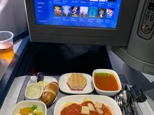 Lunch like the old “dine and rest” all on one tray. Choices were tortelloni pasta, beef tenderloin or grilled chicken breast. 