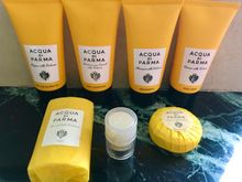 MOHK .. but sadly they stopped using 👆🏻. 2 years ago Bottega Venata in suites , perhaps Hermes too & some others 