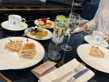 Club lounge afternoon/evening time