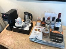 Minibar : food items and adult beverages