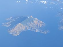 First looks of the Philippines:  That could easily pass for a Hawaiian Island