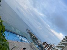 Mid level pool 