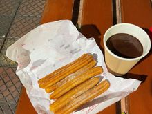 Churros con chocolate