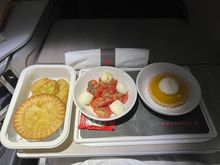 Dessert 8/10
Passionate fruit coconut tart 
Midnight snack 7.5/10
Chicken pot pie with potato wedges
Grape tomato, bocconcini cheese, basil, olive oil