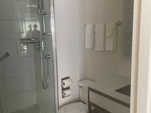 Suite 2