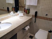 And a quick look at the bathroom and toilet facilities