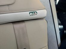 I feel that the light crème seats will age quickly with heavy use
