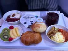 LAX-HEL Breakfast: eggs in truffle sauce