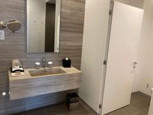 Bathroom of bedroom 1 