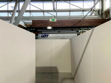 As you can see, signs of still being a work in progress… In the back is the original reception, the fact that it has not been dismantled suggests that it will be incorporated into the larger new space in some time.