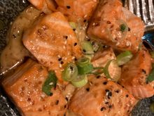 Salmon teriyaki bowl 1 comes with rice and veggies (see below)
