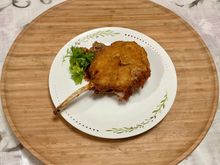 The delicious veal chop