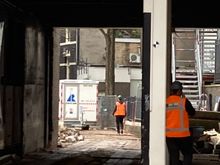 Unfortunately hardhat-zone only so i could not see how construction affects the Ren's interior court facing rooms 