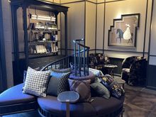 Waiting Lounge