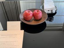 Park Hyatt Tokyo.  Usually I am too lazy to eat anything but grapes or strawberries but I did cut them up the 2nd night and ate them.  They were delicious.  The note said that they will prepare for me if I asked😭