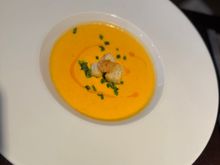 Lobster bisque 7 out of 10