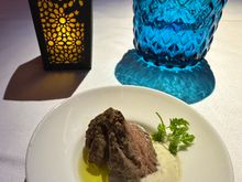 Beef amuse bouche
