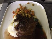 Main course (pre-ordered) - Braised short rib with potato puree, roasted root vegetables and balsamic onions. The ambien was really kicking in here so sorry for poor composition. :)