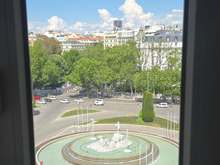 Neptuno fountain view
