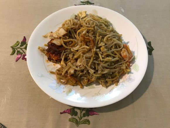 Fried Hokkien mee / noodles 