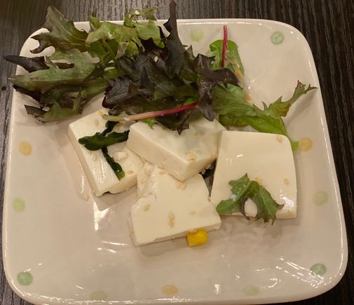 Tofu salad with special sesame dressing 
