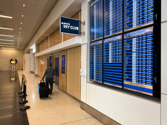 SkyClub entrance
