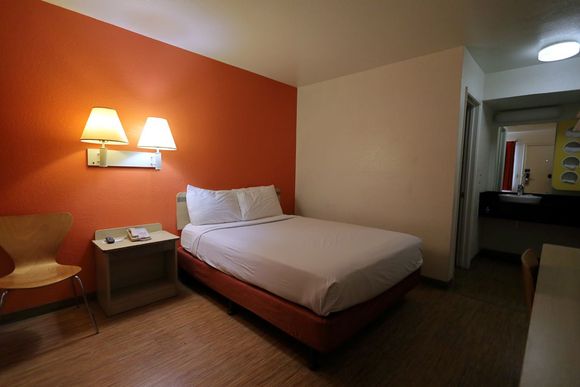 Motel 6