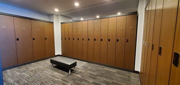 Ski lockers
