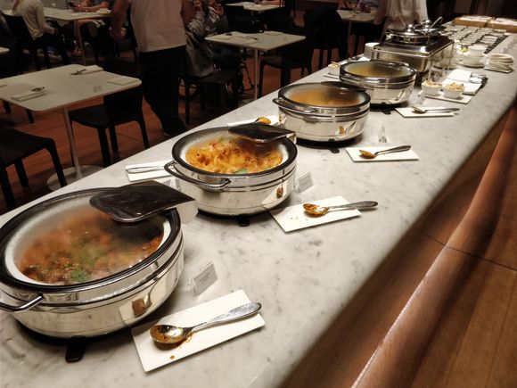 Hot buffet
