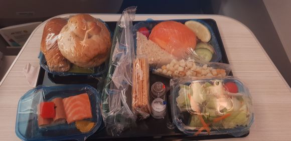 1st flight starter/salad [KSML]