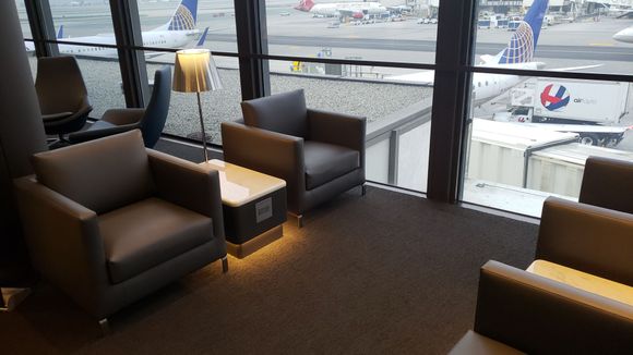 This would be where I would hang out all day watching planes if I could.