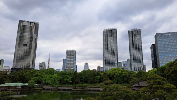 Tea house on the left with Tokyo tower in the distance