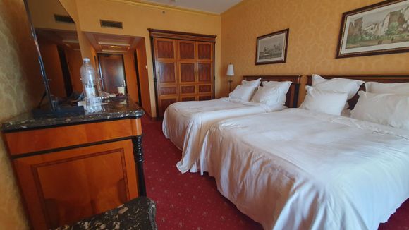 Room 2136 (Superior Two Double)