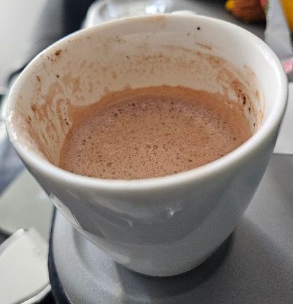 I think the hot chocolate was not particularly good.
I won't bother you with a pic of the coffee, I've posted that one many times already. 