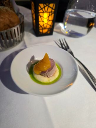 Amuse bouche - tasted/texture beef like?
