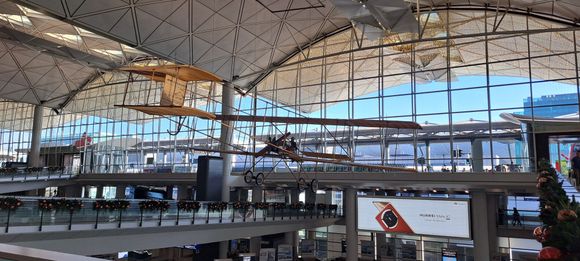 Model aircraft display in the HKG terminal  just before the check in area